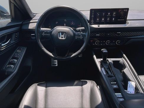 Used 2023 Honda Accord Sport image 5
