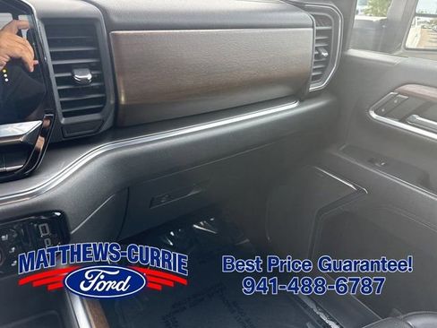 Used 2024 Chevrolet Silverado 3500 High Country w/ Technology Package AWD/4WD image 25