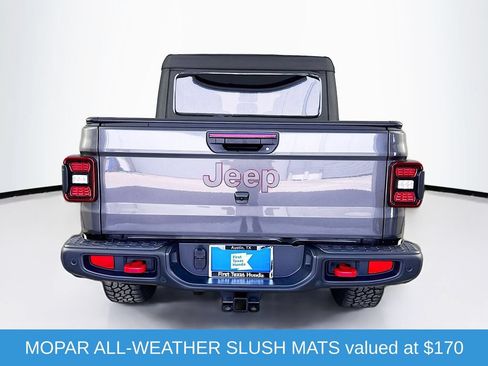 Used 2025 Jeep Gladiator Rubicon w/ Safety Group AWD/4WD image 7