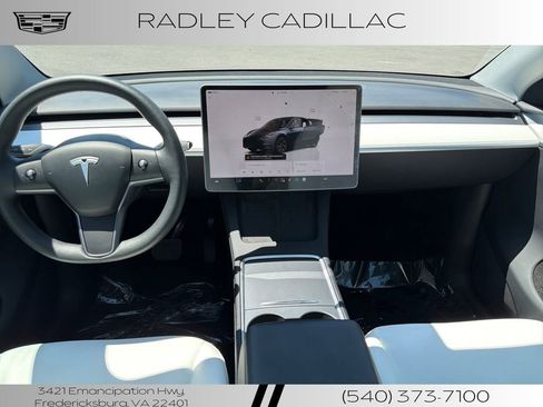 Used 2025 Tesla Model Y Long Range AWD/4WD image 10