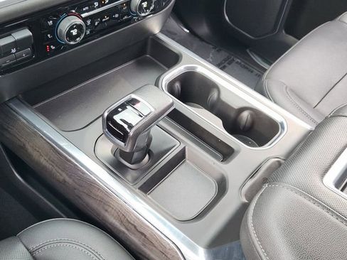 Certified 2022 Chevrolet Silverado 1500 LTZ AWD/4WD image 15
