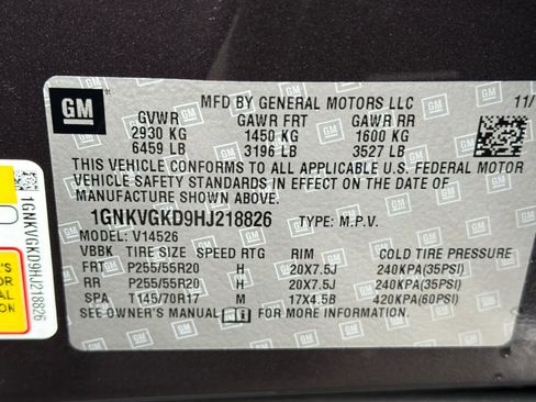 Used 2017 Chevrolet Traverse LT w/ Traveler's Package image 29