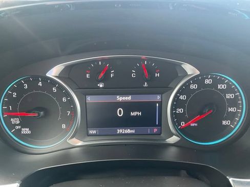 Used 2023 Chevrolet Traverse LT w/ LPO, Floor Liner Package AWD/4WD image 4