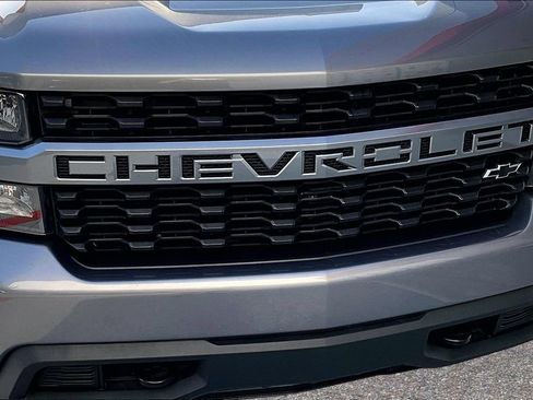 Used 2021 Chevrolet Silverado 1500 Custom AWD/4WD image 33