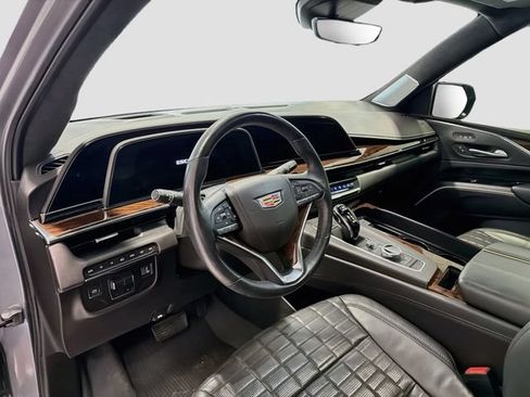 Used 2021 Cadillac Escalade Sport Platinum AWD/4WD image 8