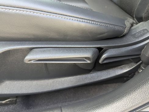 Used 2023 Honda Civic Sport image 16