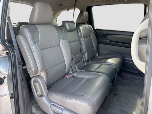 Used 2012 Honda Odyssey Touring image 30