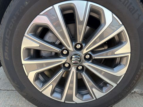 Used 2024 Buick Envision Preferred AWD/4WD image 25