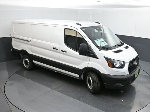 New 2026 Ford Transit 150 Low Roof image 34