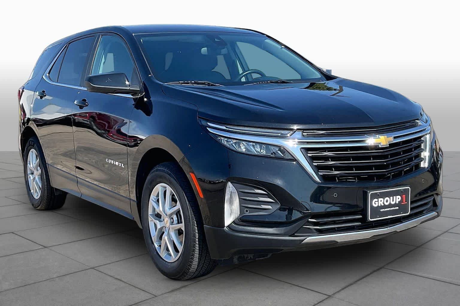Used 2024 Chevrolet Equinox LT AWD/4WD image 3