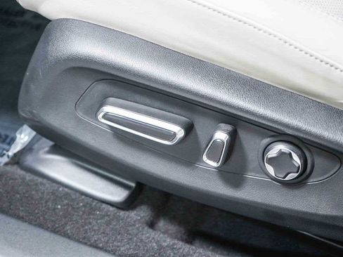 Certified 2025 Acura ADX A-Spec image 26