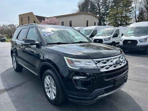 Certified 2018 Ford Explorer XLT w/ Equipment Group 202A image 2