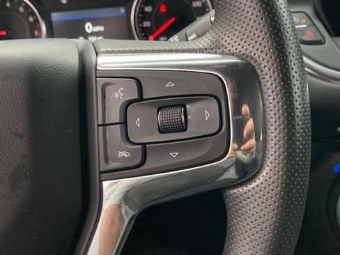 Used 2025 Chevrolet Blazer LT image 19