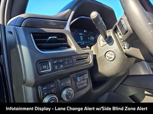 Used 2022 Chevrolet Tahoe RST w/ Luxury Package AWD/4WD image 30