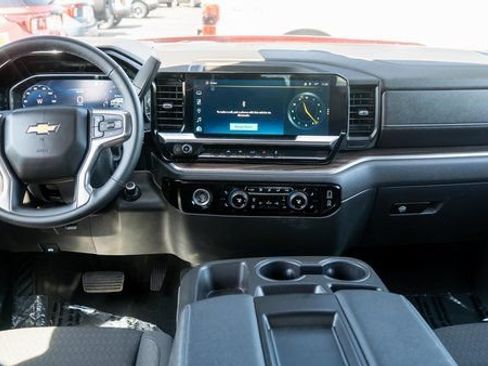 Used 2023 Chevrolet Silverado 1500 LT AWD/4WD image 13