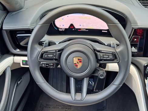 Used 2025 Porsche Panamera GTS AWD/4WD image 21