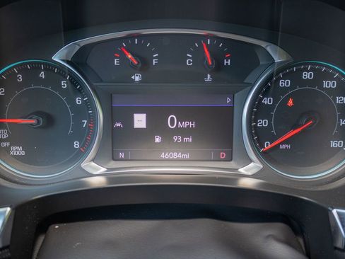 Used 2023 Chevrolet Traverse RS AWD/4WD image 17