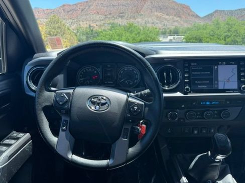 Used 2023 Toyota Tacoma TRD Pro AWD/4WD image 13