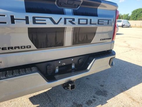 Used 2023 Chevrolet Silverado 1500 Custom w/ Rally Edition AWD/4WD image 26