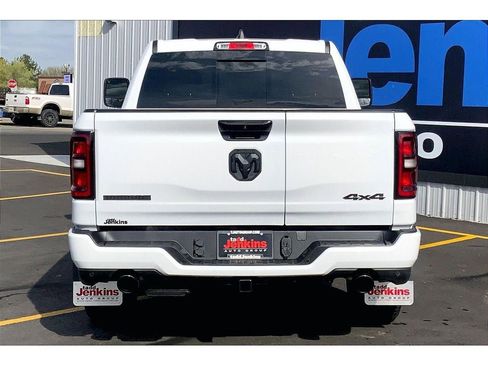 New 2026 RAM 1500 Big Horn AWD/4WD image 4