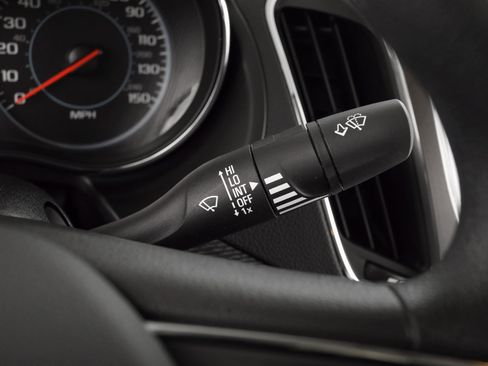 Used 2018 Chevrolet Cruze LT image 27