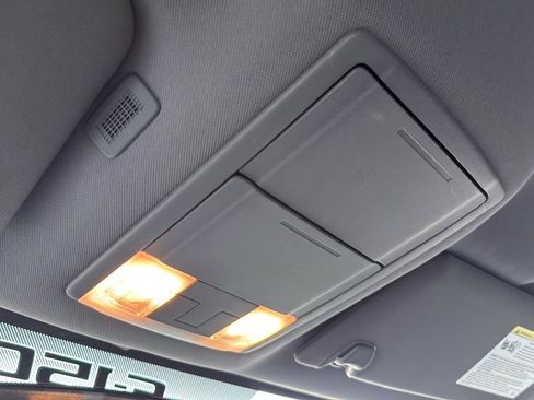 Used 2013 Ford F150 XLT image 18