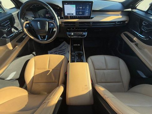 Certified 2023 Lincoln Corsair Reserve w/ Equipment Group 201A image 14