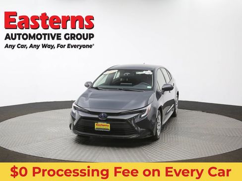 Used 2023 Toyota Corolla LE w/ Carpet Mat Package (TMS) FWD image 53