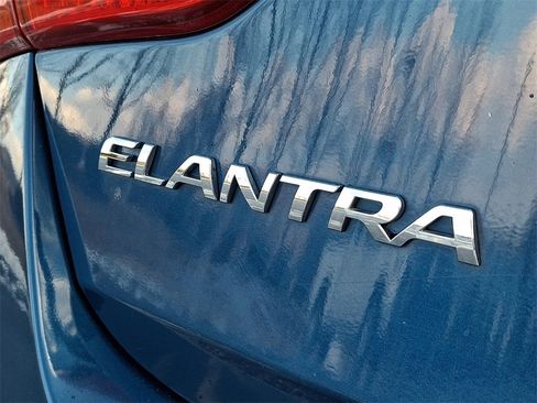 Used 2014 Hyundai Elantra GT image 29