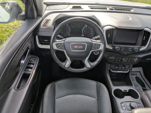 Used 2021 GMC Terrain SLT w/ Elevation Edition AWD/4WD image 13