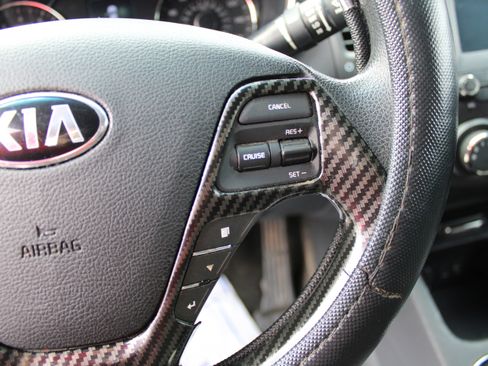 Used 2018 Kia Forte LX w/ LX Popular Package image 22