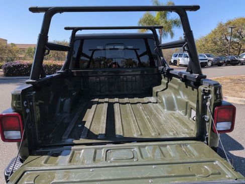 Certified 2022 Jeep Gladiator Mojave w/ Trailer Tow Package AWD/4WD image 26