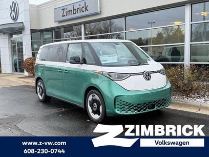 New 2025 Volkswagen ID. Buzz Pro S Plus