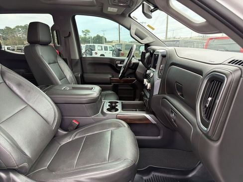 Used 2019 GMC Sierra 1500 SLT image 25