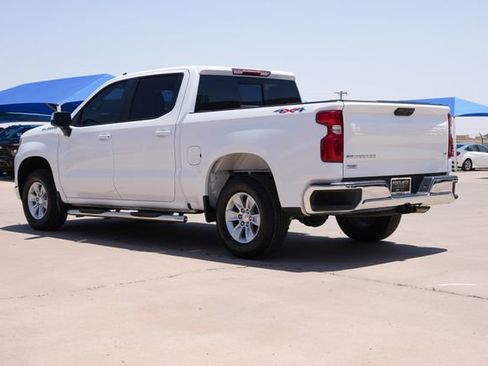 Used 2025 Chevrolet Silverado 1500 LT w/ Convenience Package II AWD/4WD image 5