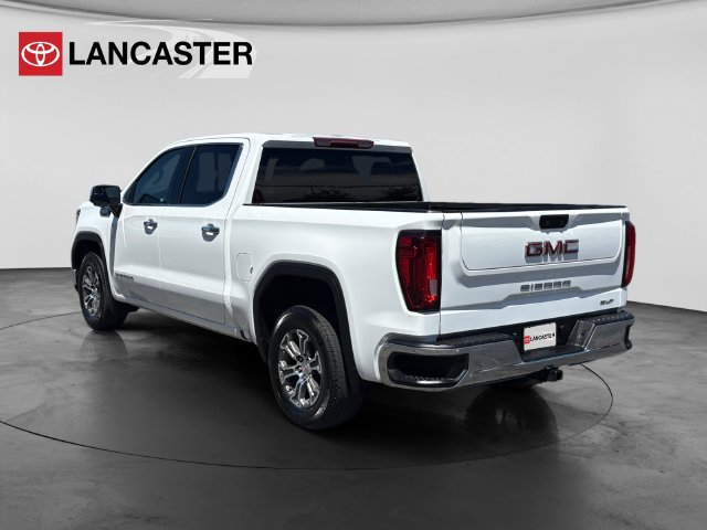 Used 2025 GMC Sierra 1500 SLT RWD image 5