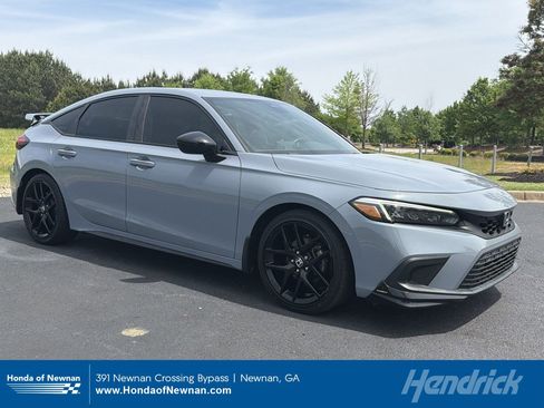 Used 2022 Honda Civic Sport image 1