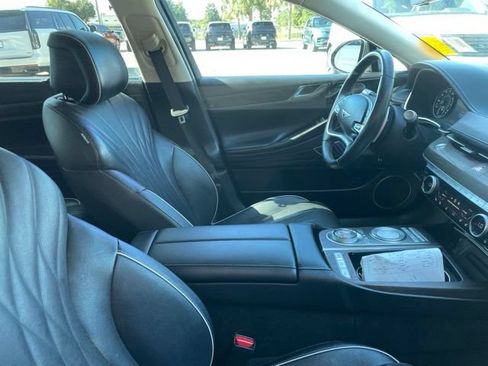 Used 2021 Genesis G80 2.5T w/ Prestige Package RWD image 8