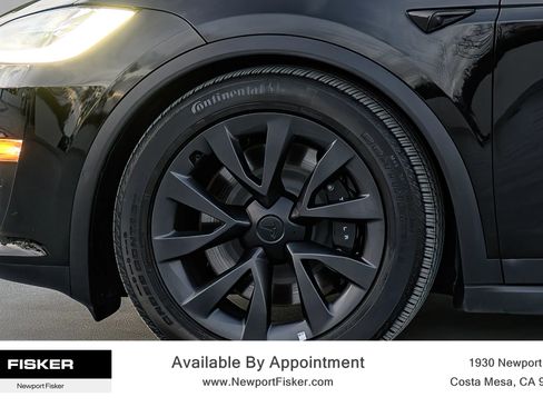 Used 2024 Tesla Model X image 5