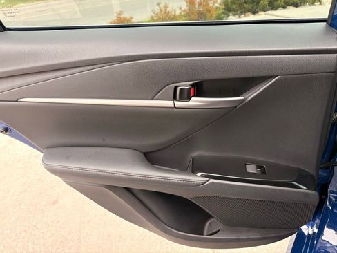 Used 2026 Toyota Camry XLE FWD image 27