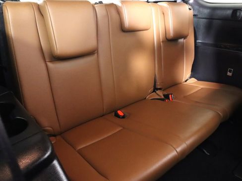 Used 2019 Toyota Highlander Limited AWD/4WD image 46