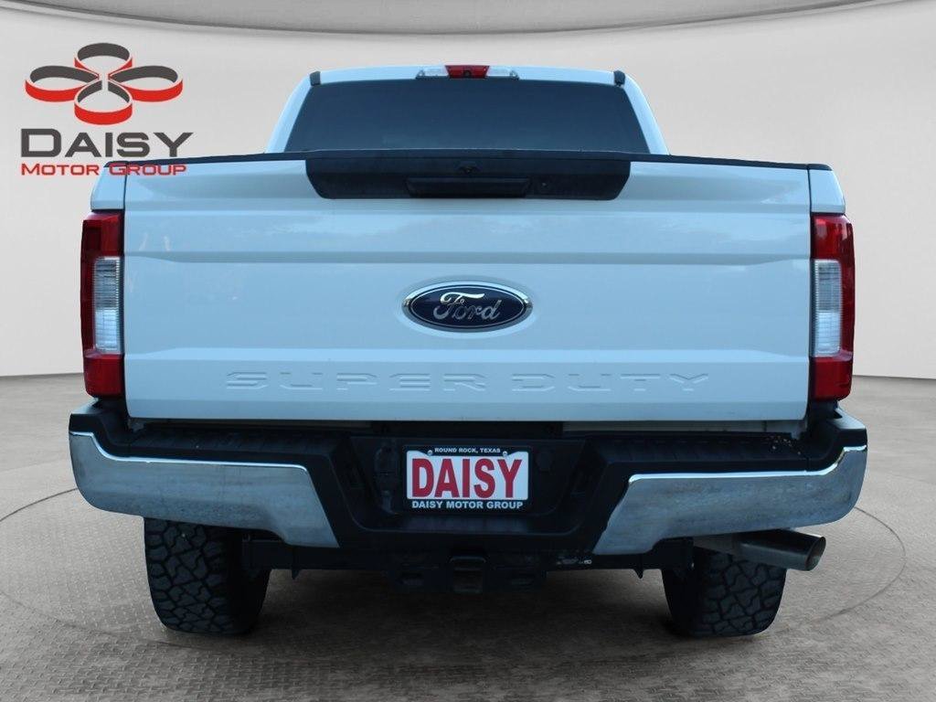 Used 2019 Ford F250 XL w/ STX Appearance Package AWD/4WD image 6