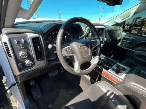 Used 2015 GMC Sierra 3500 SLT image 13
