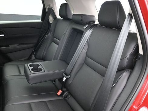 New 2026 Nissan Rogue SV image 25