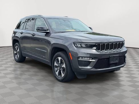 Used 2024 Jeep Grand Cherokee Limited 4xe AWD/4WD image 4