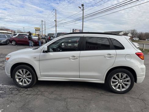 Used 2011 Mitsubishi Outlander Sport SE image 3