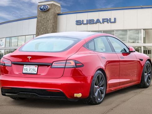 Used 2022 Tesla Model S image 4