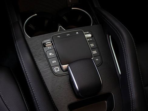 Used 2026 Mercedes-Benz GLE 450 4MATIC image 21