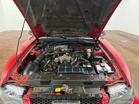 Used 2004 Ford Mustang GT RWD image 18