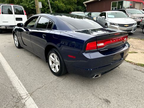 Used 2014 Dodge Charger SE image 6